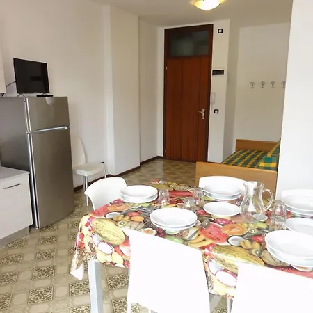 Bright Flat Close To The * Bibione