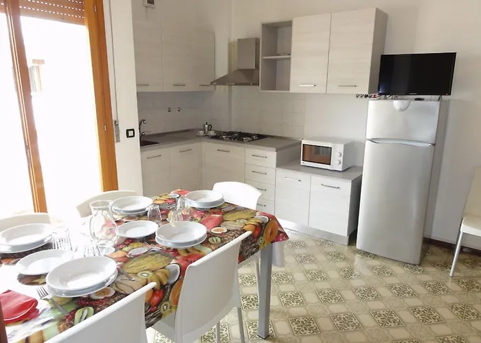 Bright Flat Close To The * 비비오네