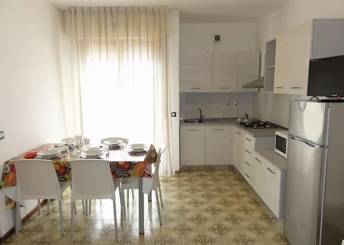 Апартаменти Bright Flat Close To The Бібіоне